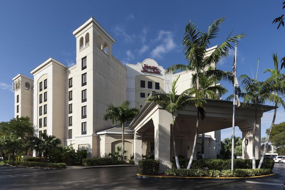 Hampton Inn & Suites Miami-Doral Dolphin Mall Sweetwater Exterior foto