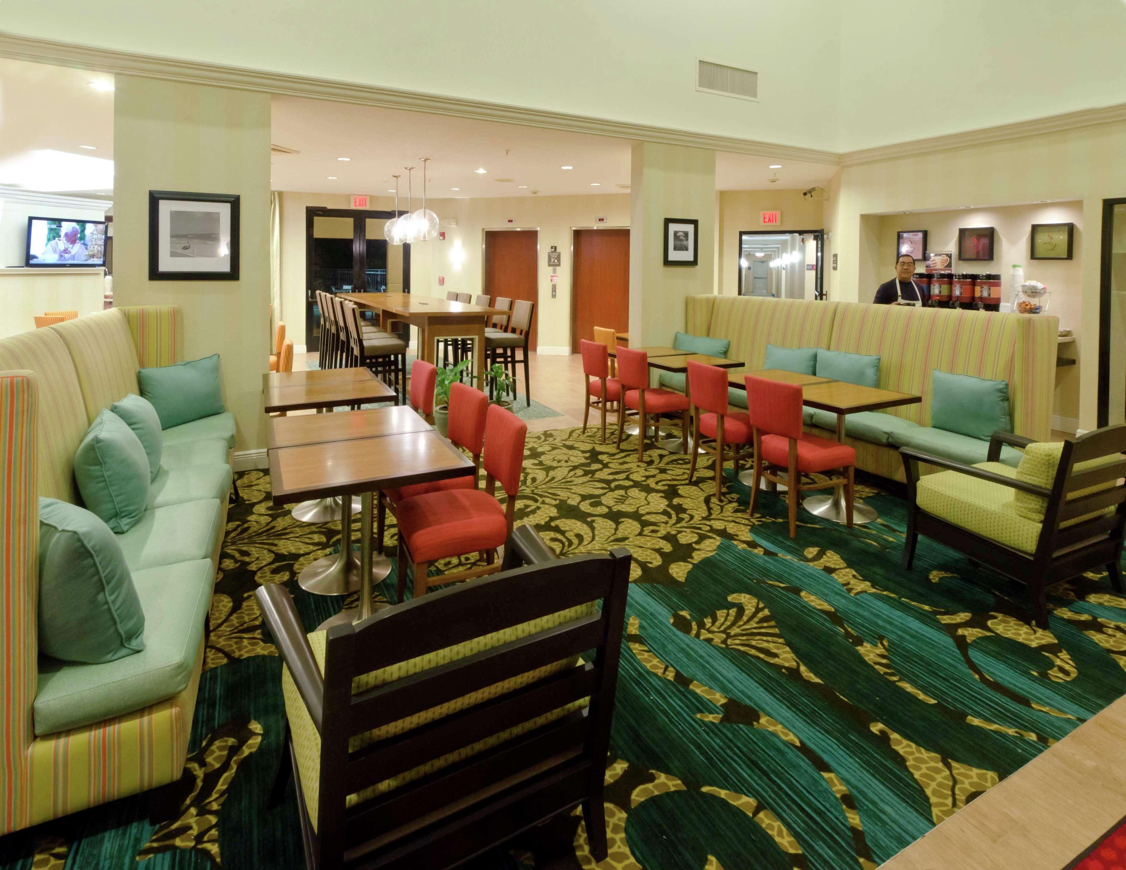 Hampton Inn & Suites Miami-Doral Dolphin Mall Sweetwater Exterior foto
