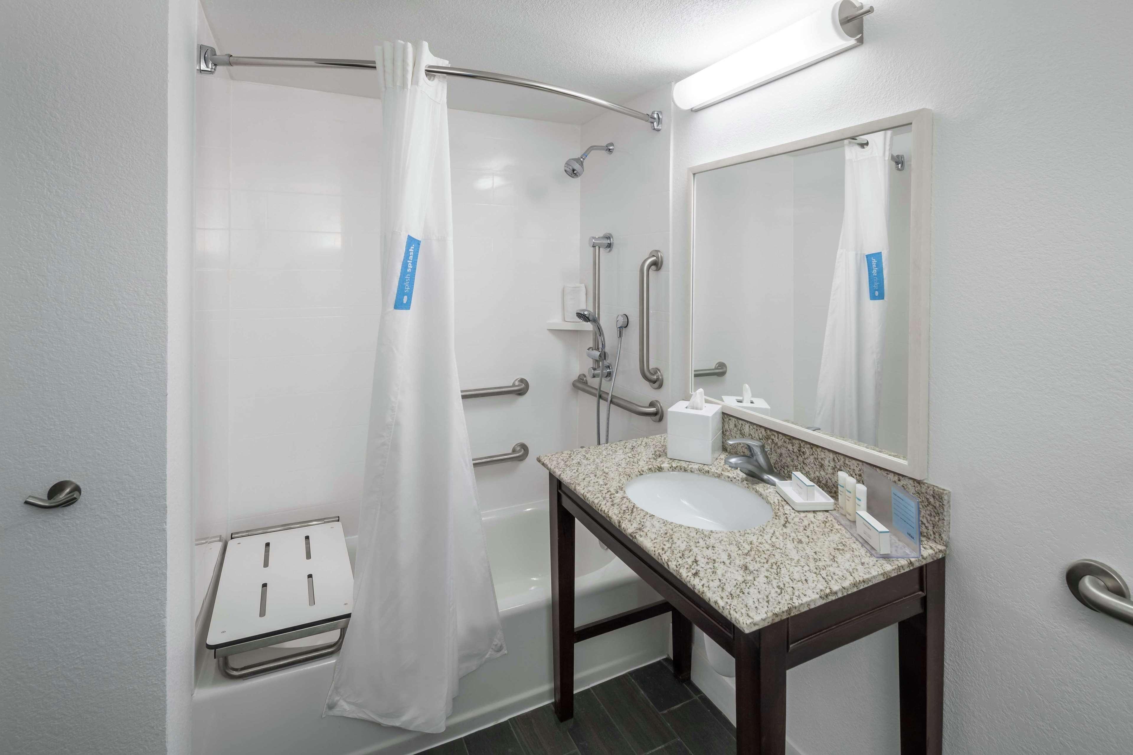 Hampton Inn & Suites Miami-Doral Dolphin Mall Sweetwater Exterior foto