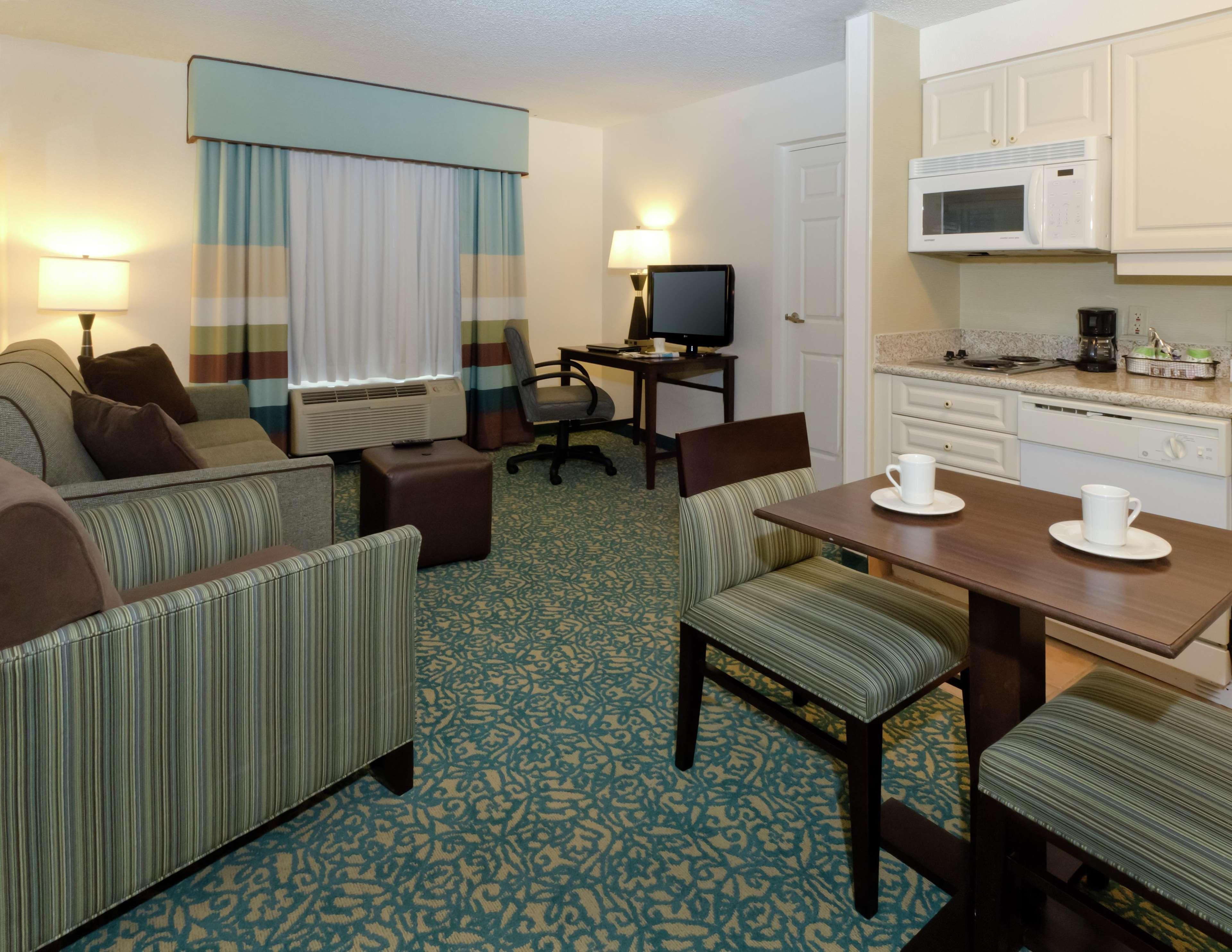 Hampton Inn & Suites Miami-Doral Dolphin Mall Sweetwater Exterior foto