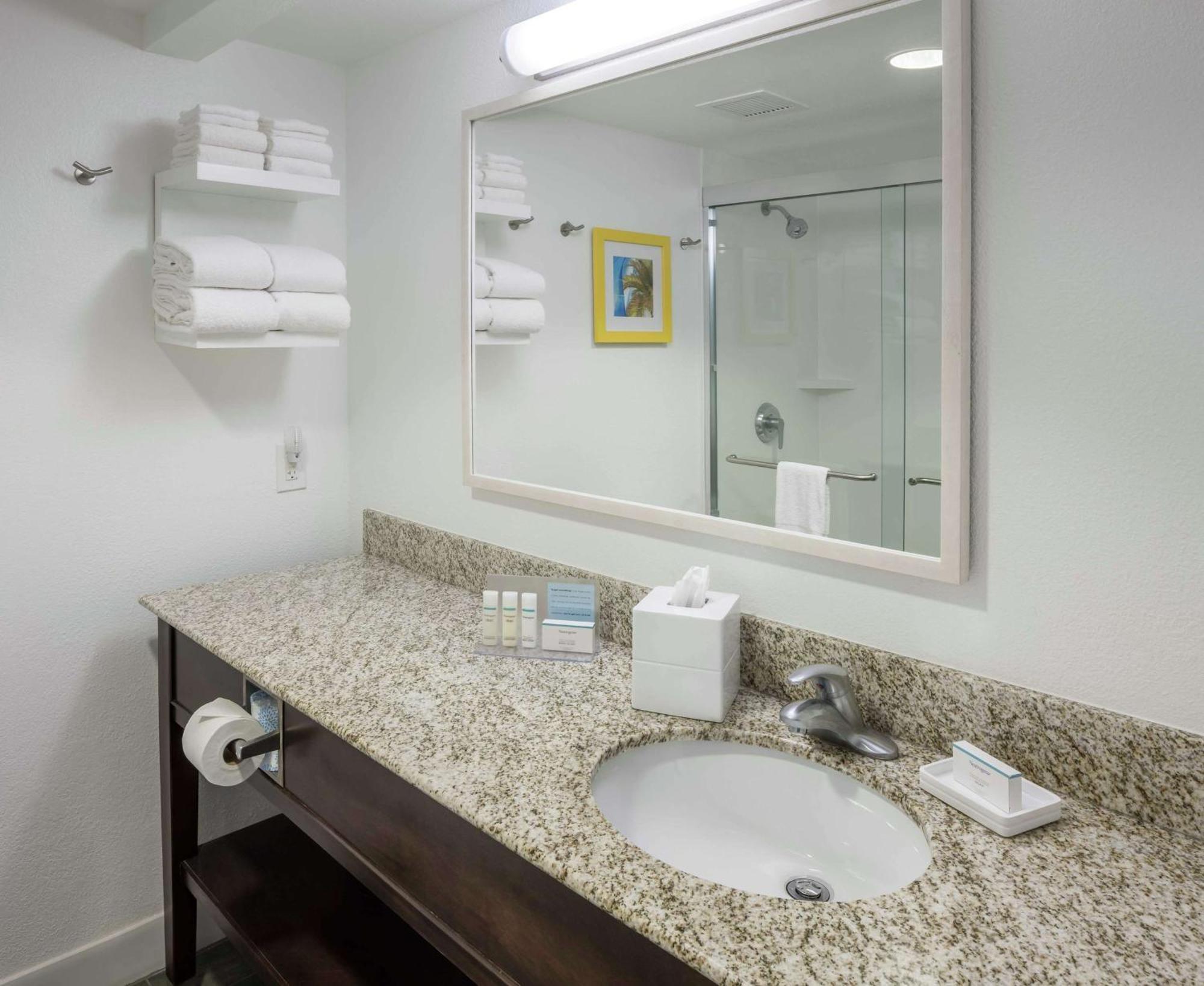 Hampton Inn & Suites Miami-Doral Dolphin Mall Sweetwater Exterior foto