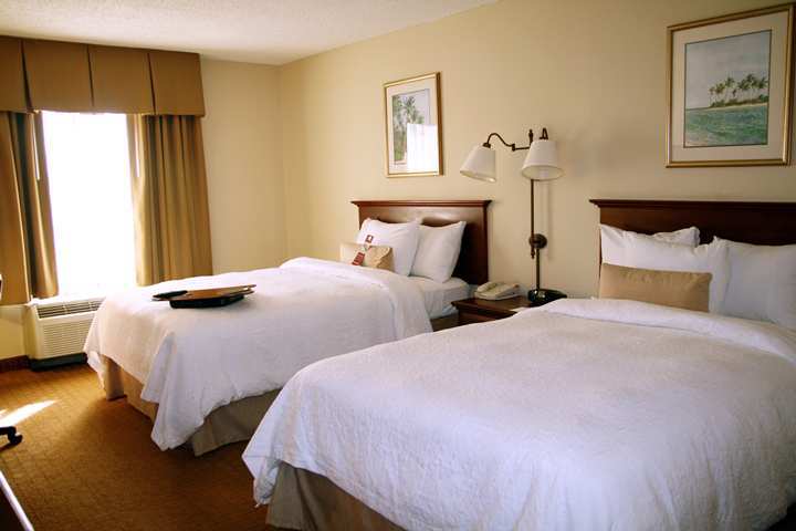 Hampton Inn & Suites Miami-Doral Dolphin Mall Sweetwater Habitación foto